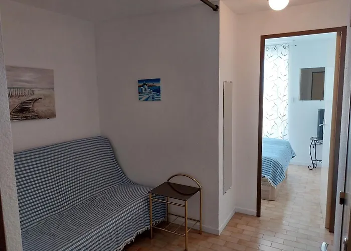 Διαμέρισμα Face A La *